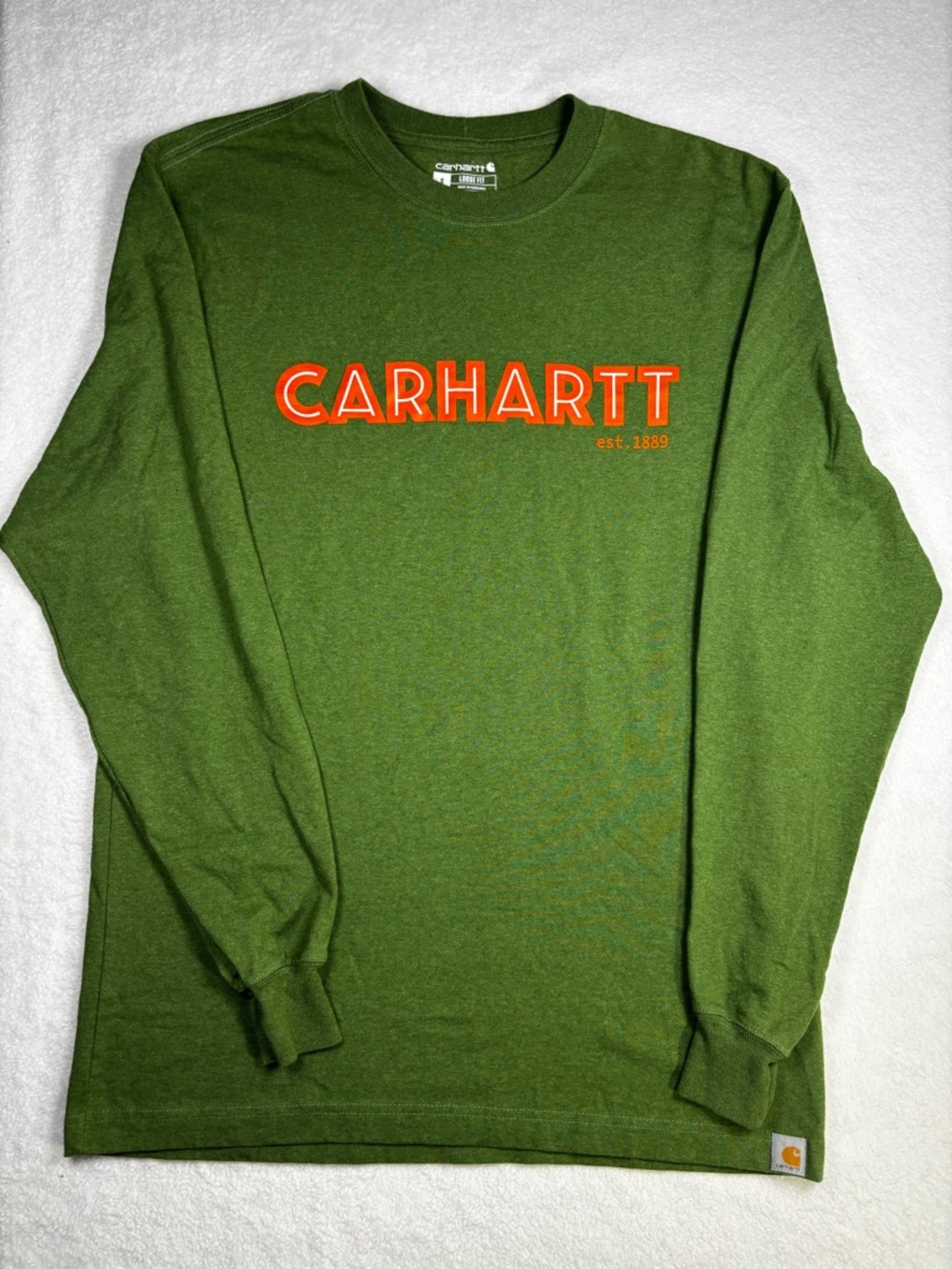 Carhartt long‑sleeve graphic tee, men’s green S with front logo, loose fit